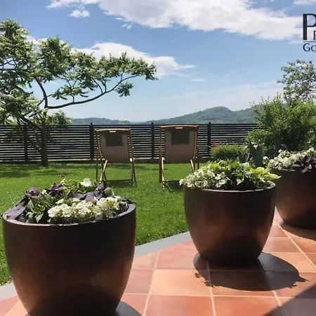 Apartma Sobe Pulec Dobrovo Buitenkant foto