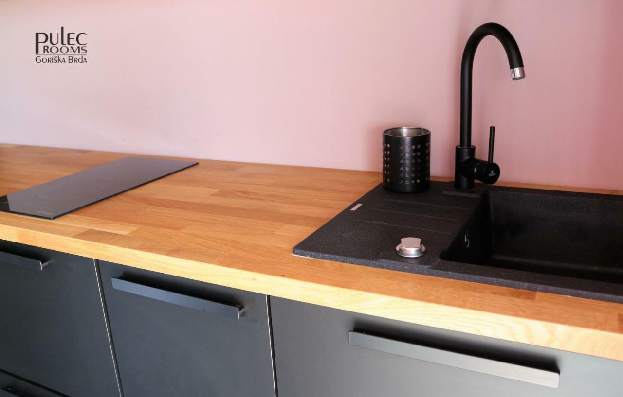 Appartement Apartma Sobe Pulec Dobrovo