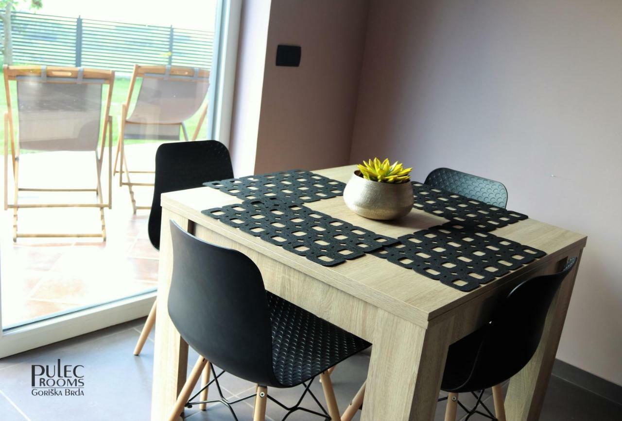 Apartma Sobe Pulec Appartement