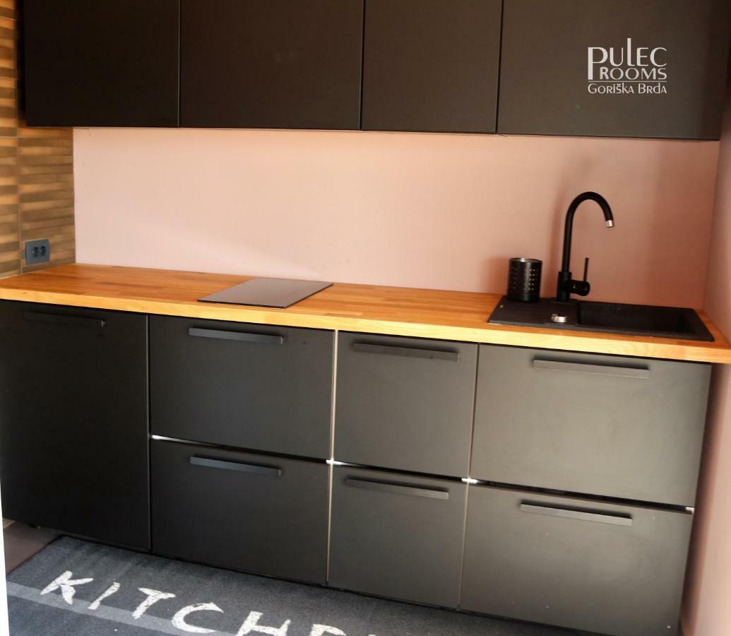 Apartma Sobe Pulec Appartement *